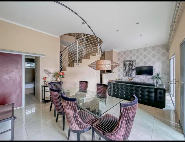 3 BEDROOM PROPERTY TO RENT IN SANDHURST